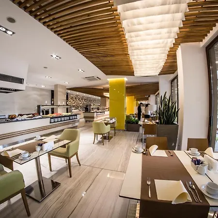 премиер форт бийч