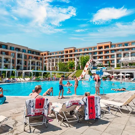 リゾート Premier 4*