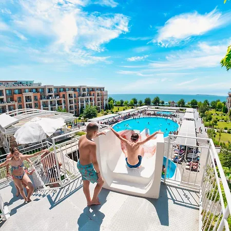 Resort Premier Fort Beach Hotel