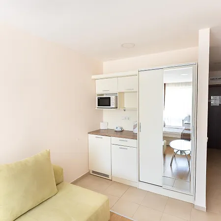 Premier Fort Beach Hotel Resort 4*
