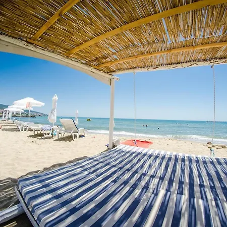 Premier Fort Beach Hotel 4*