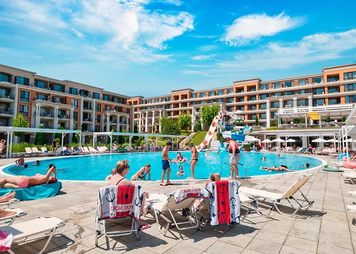 Semesteranläggning (resort) Premier 4*