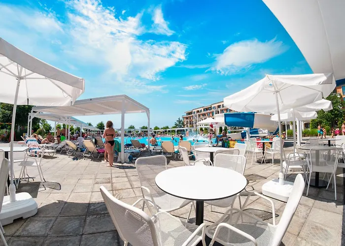 Semesteranläggning (resort) Premier 4*